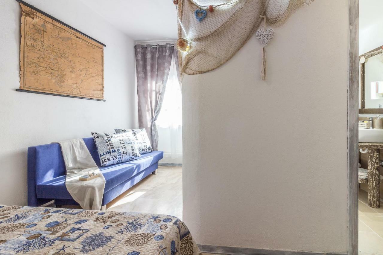 Maricciolu Suites And Apartments Ольбия Экстерьер фото