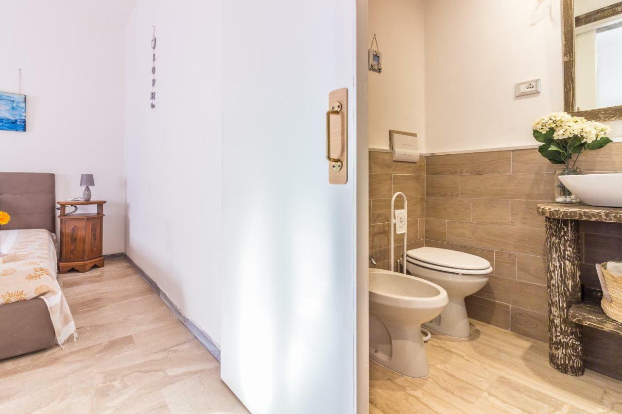 Maricciolu Suites And Apartments Ольбия Экстерьер фото